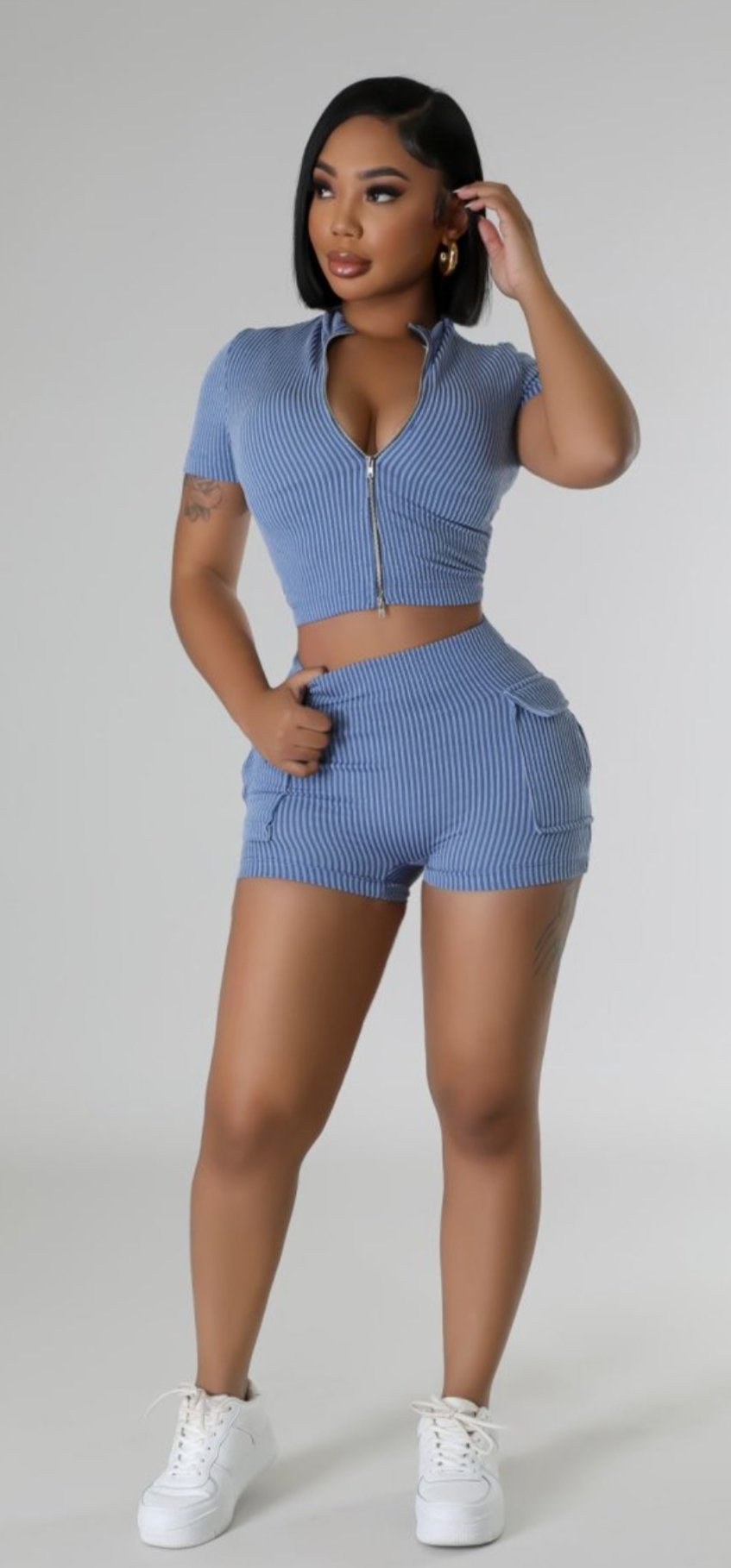 Figure Me Out short set (blue)